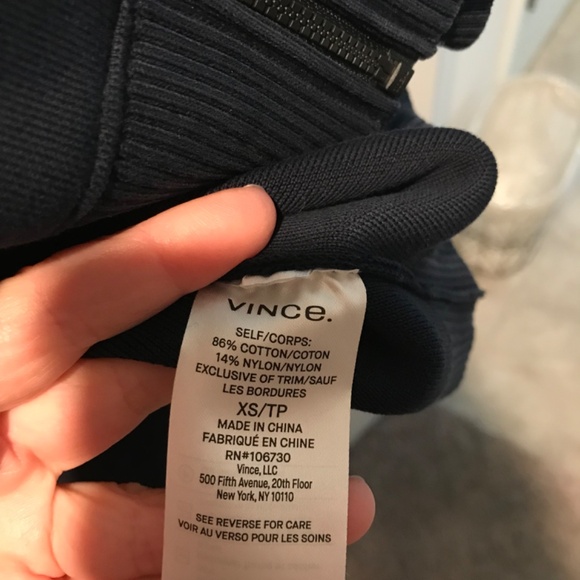 Vince washed hoodie-luxury sweater sweatshirt in navy - Picture 4 of 13